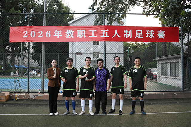 亚军.jpg